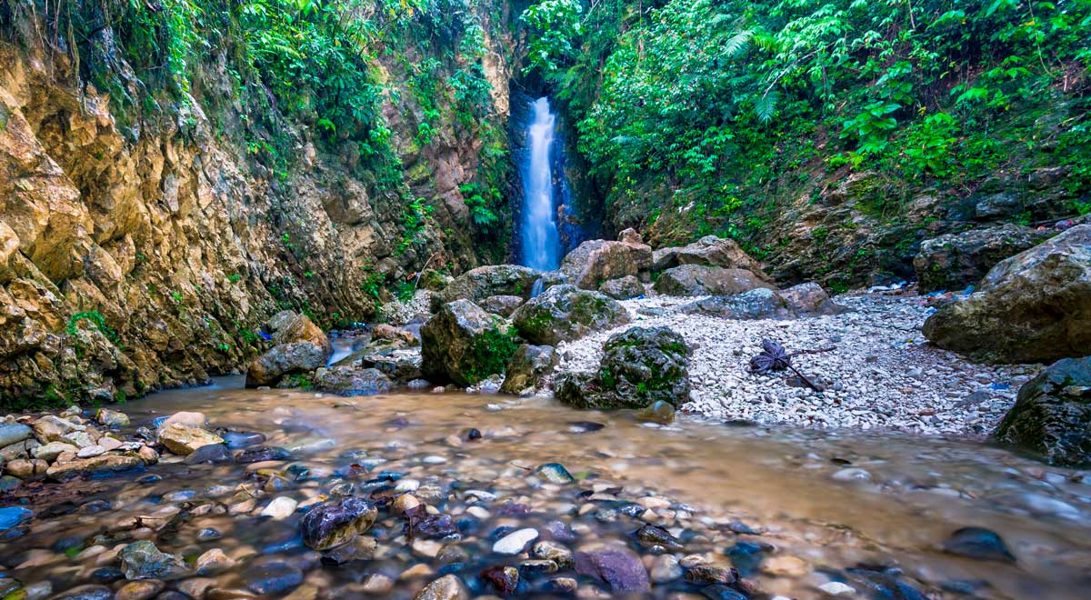 https://visithaiti.com/wp-content/uploads/2022/12/kaskad-boukan-waterfall-fermathe-verdy-verna.jpg
